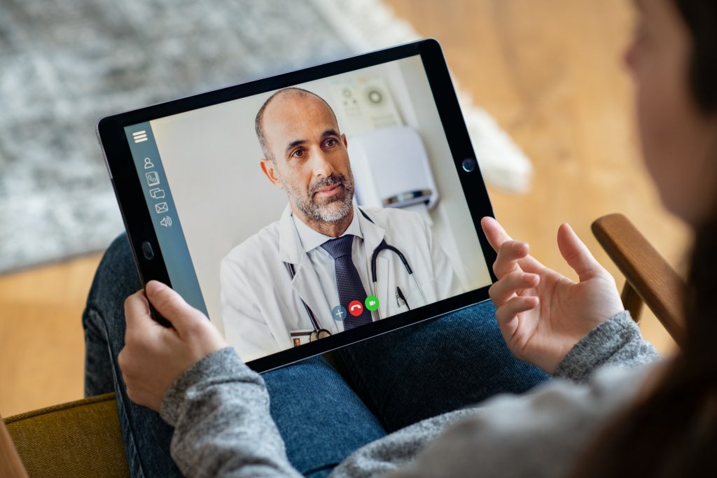 patient-doctor-online-consultation